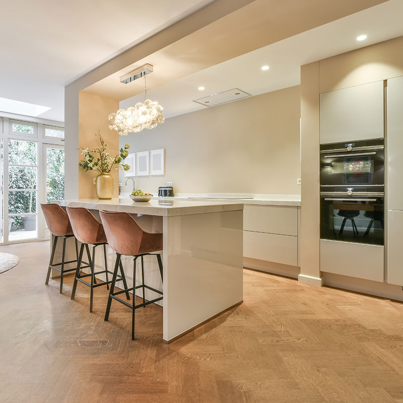 kitchen fitters